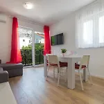 Sea View Pezze Apartment