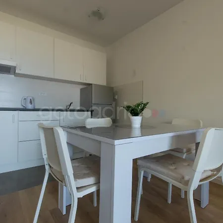 Sea View Pezze Apartment