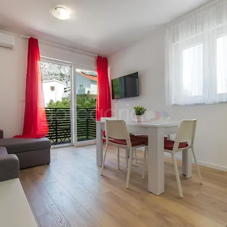 Sea View Pezze Apartman