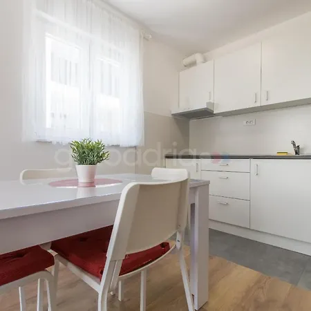 Sea View Pezze Apartman