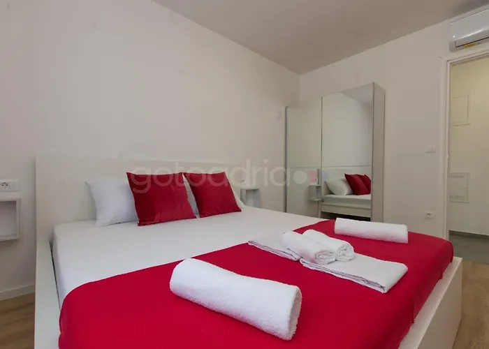 Sea View Pezze Apartment Makarska